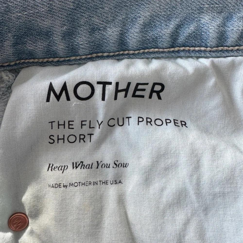 MOTHER DENIM THE FLY CUT PROPER SHORT - Picture 8 of 8